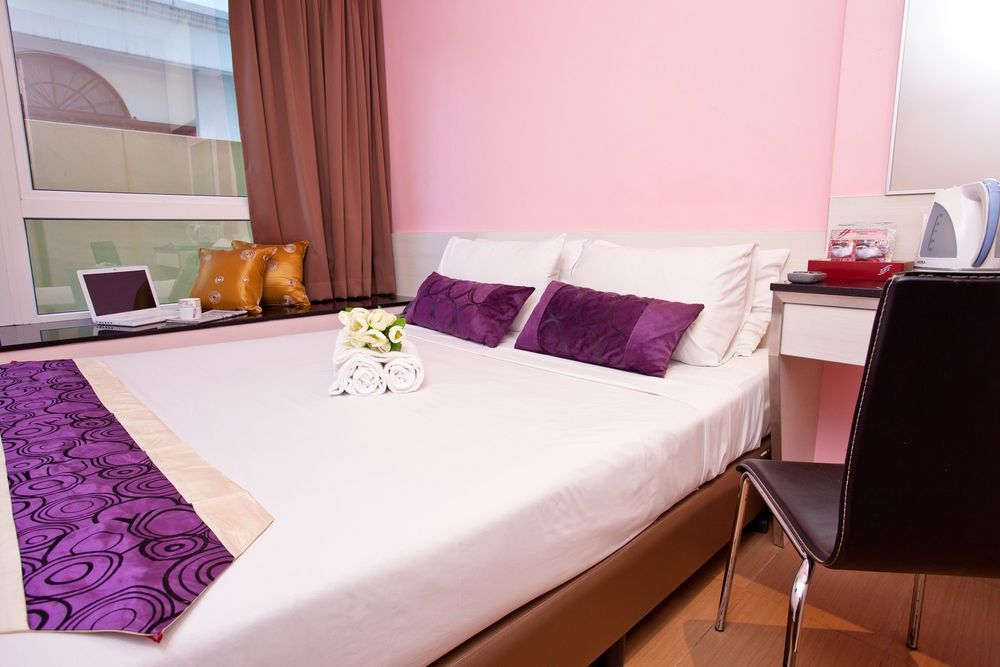 Ibis Budget Singapore West Coast Exterior photo