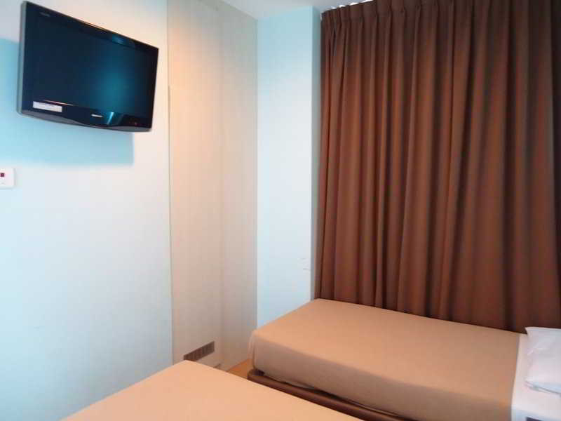 Ibis Budget Singapore West Coast Exterior photo